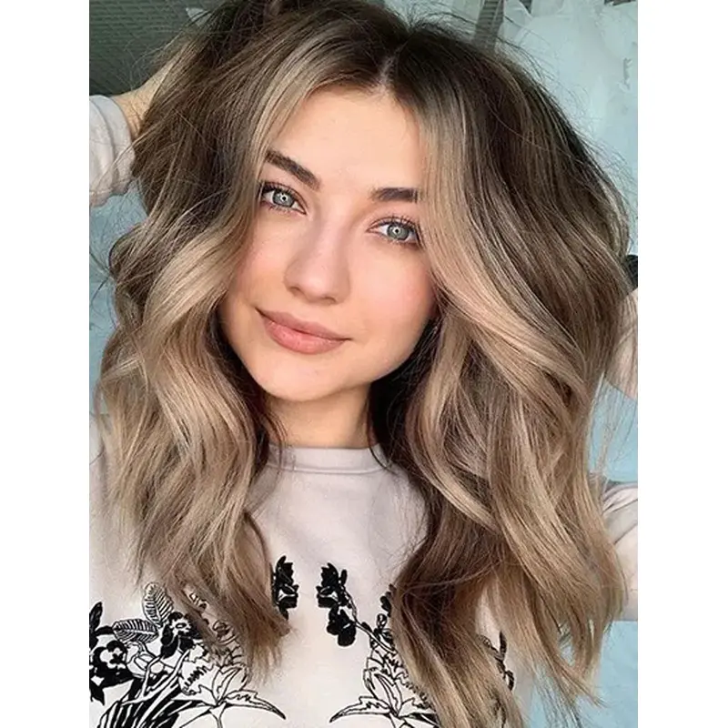 Wavy Ombre/2 Tone Layered 18" Wig Lace Front