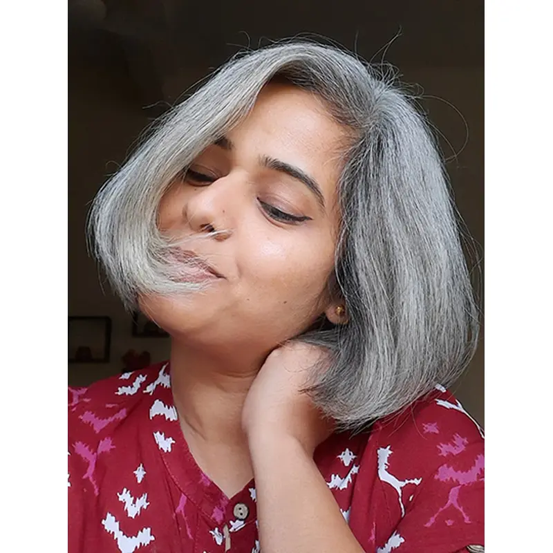 10" Chin Length Bobs Grey Synthetic Lace Front Wigs
