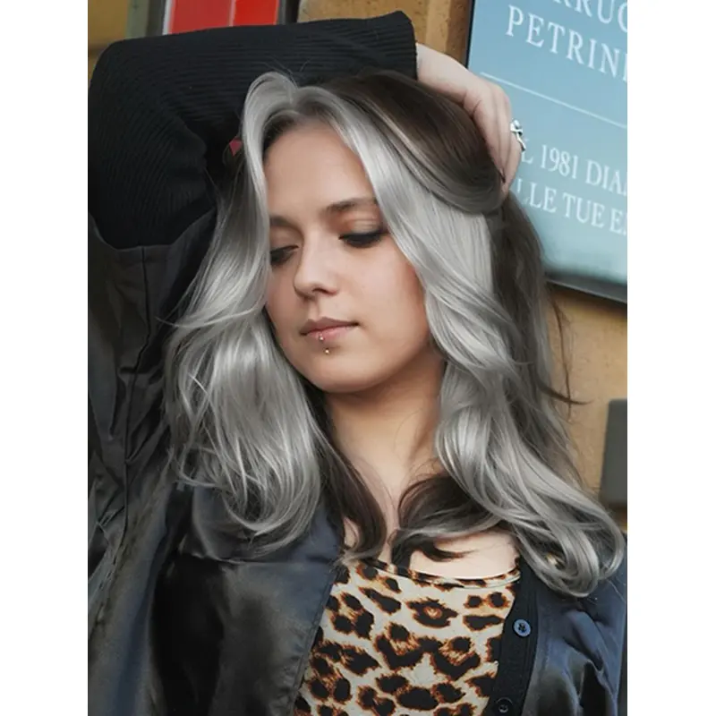 Wavy Layered 16" Grey High Quality Long Wigs
