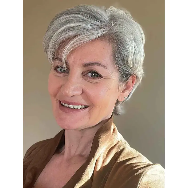 Short Grey Wigs Wavy Synthetic Boycuts Fashion Short Lace Wigs Pixie Wigs