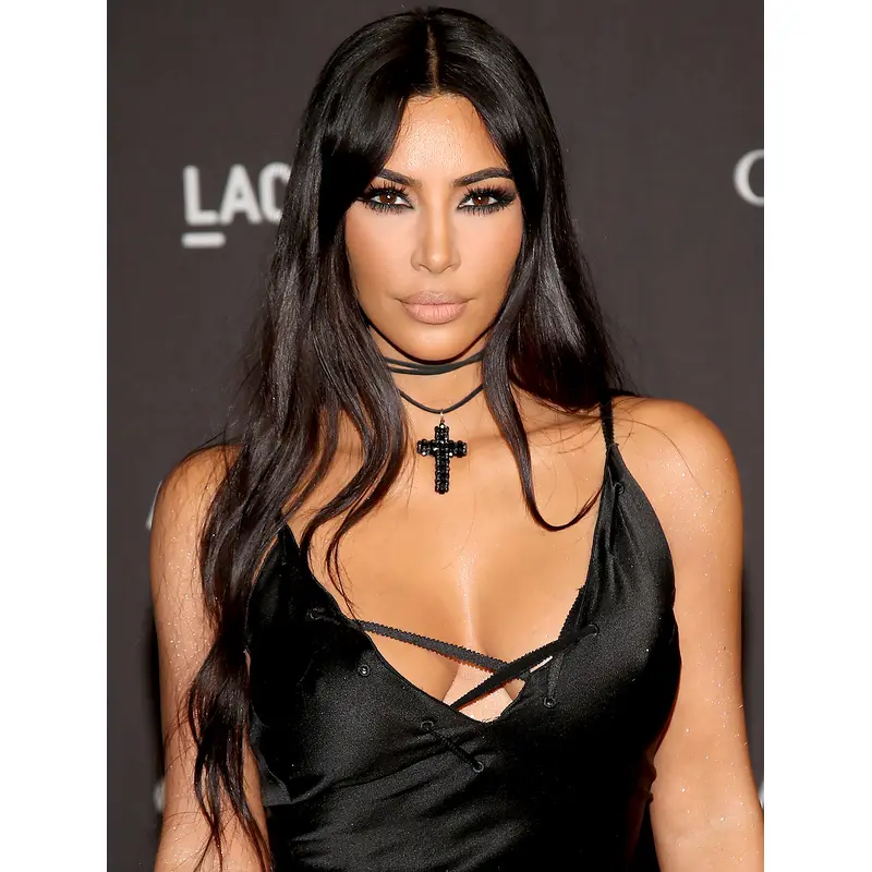 Without Bangs Black 16" Wavy Kim Kardashian Wigs