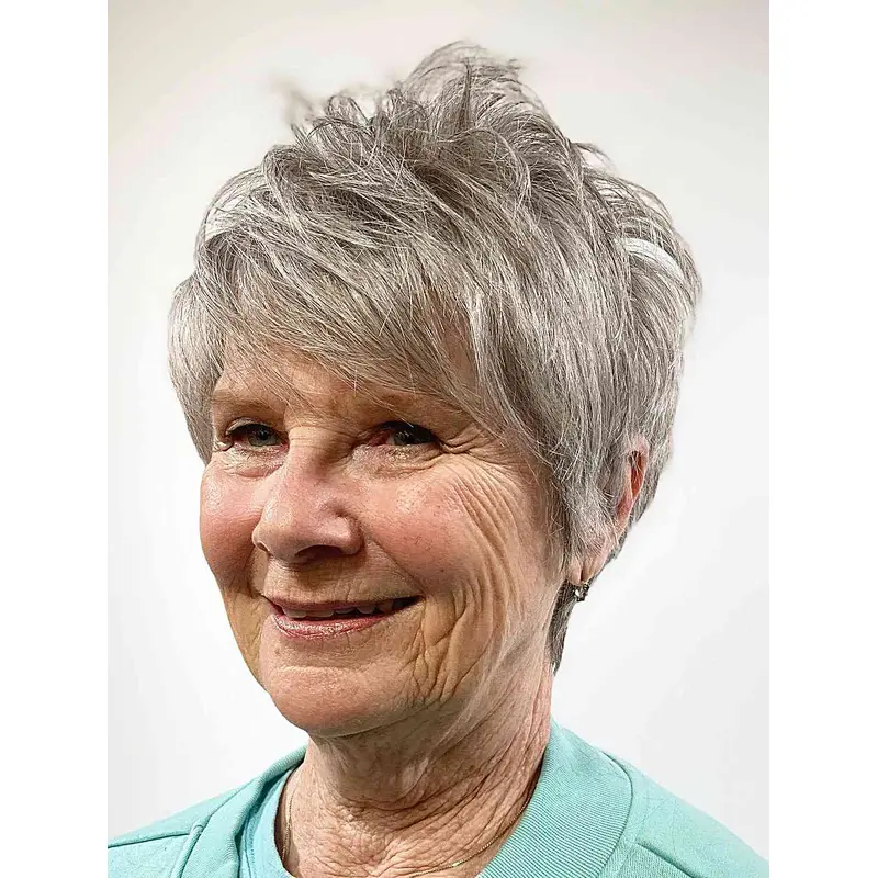 Short Gray Wigs High Quality Synthetic Wigs Lace Front Wigs