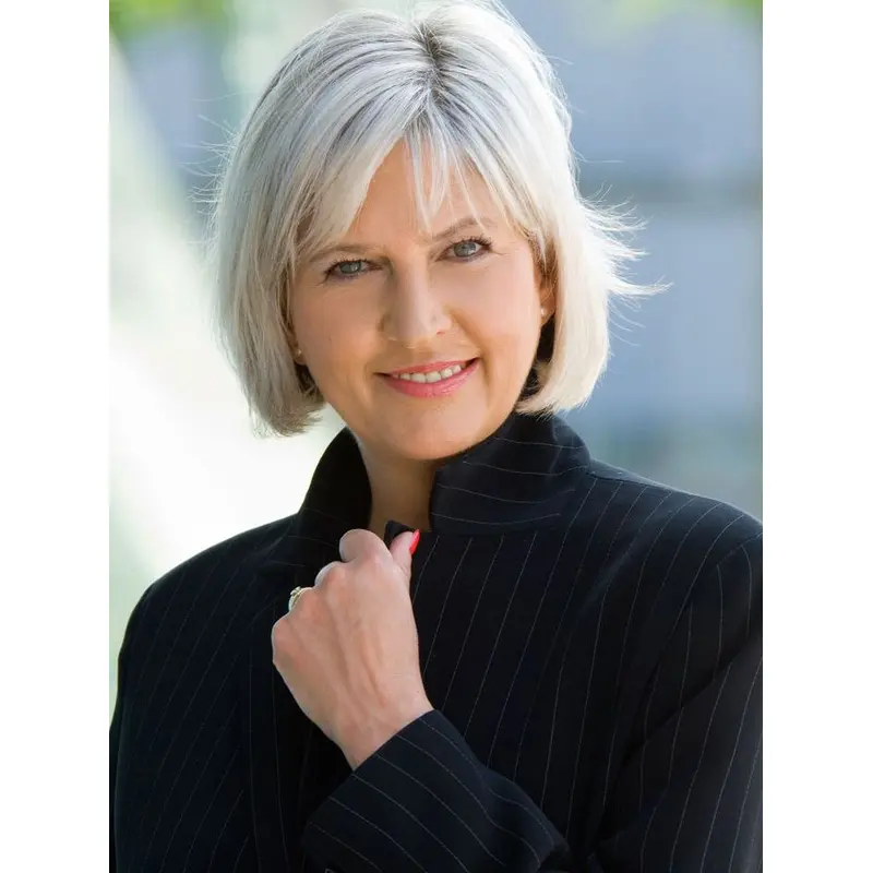 Chin Length Remy Human Hair Capless Straight Grey Wigs 10 Inch