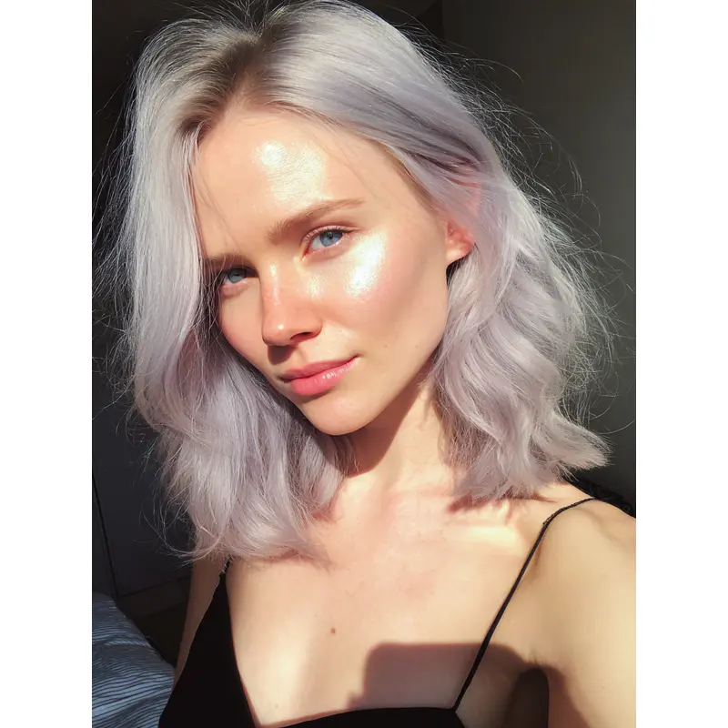 Womens Grey Wigs 14" Wavy Layered Synthetic Wigs