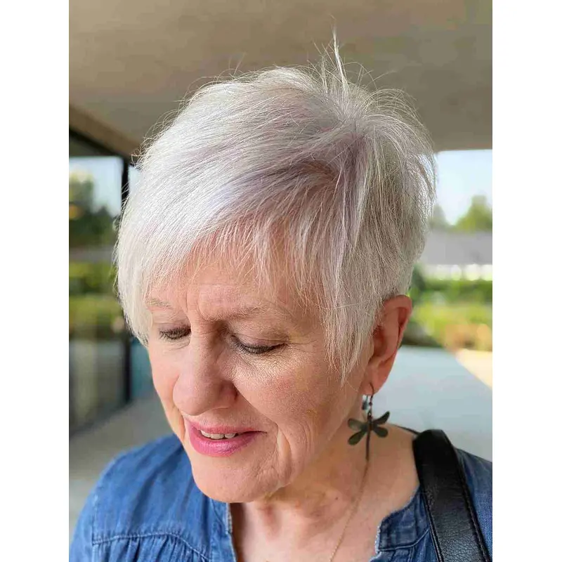 Short Wigs For Women Stylish Straight Synthetic Pixie Cut Short Lace Wigs