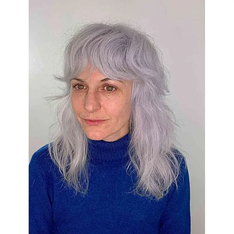 Medium Length Layered Wigs Synthetic Lace Front Wigs Wavy Grey Wigs