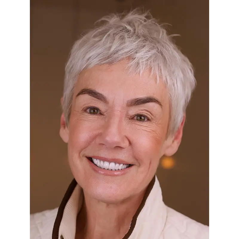 Short Grey Wigs 4" Monofilament Wigs