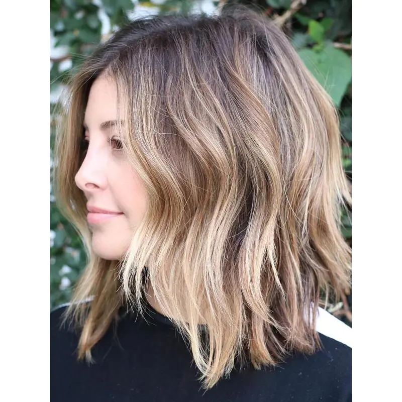 Medium Wigs Women Wavy Layered 12" Chin Length Wigs