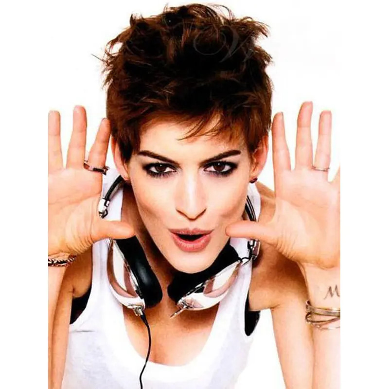 Ideal Lace Front Wavy Cropped Anne Hathaway Wigs