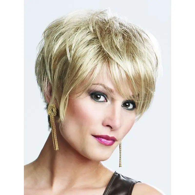Fashional Chin Length Straight Blonde Layered Fantastic Wigs