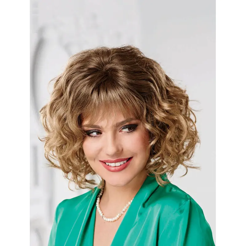 Discount Blonde Wavy Chin Length Bob Wigs