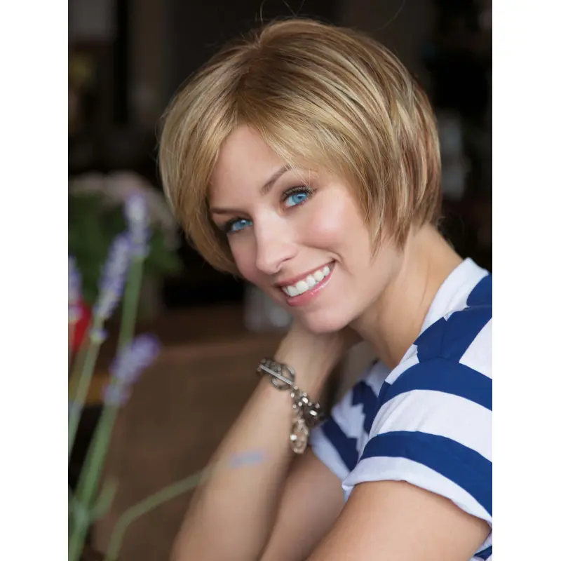 Polite Blonde Lace Front Chin Length Bob Wigs