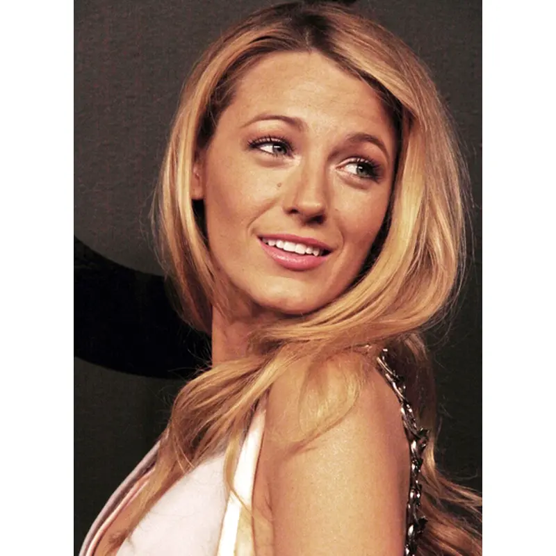 Incredible Blonde Wavy Long Celebrity Wigs