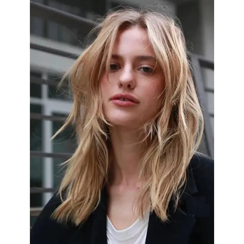 Human Hair Wig Brown Wavy Lace Wig Airy Layers Wigs