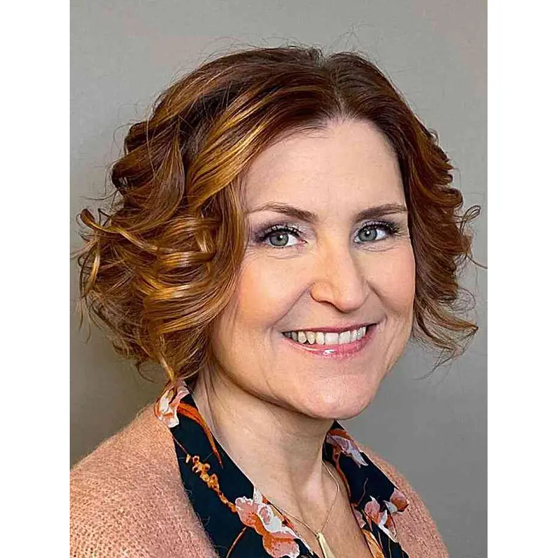 Short Wavy Wig 8" Brown Lace Front Wigs