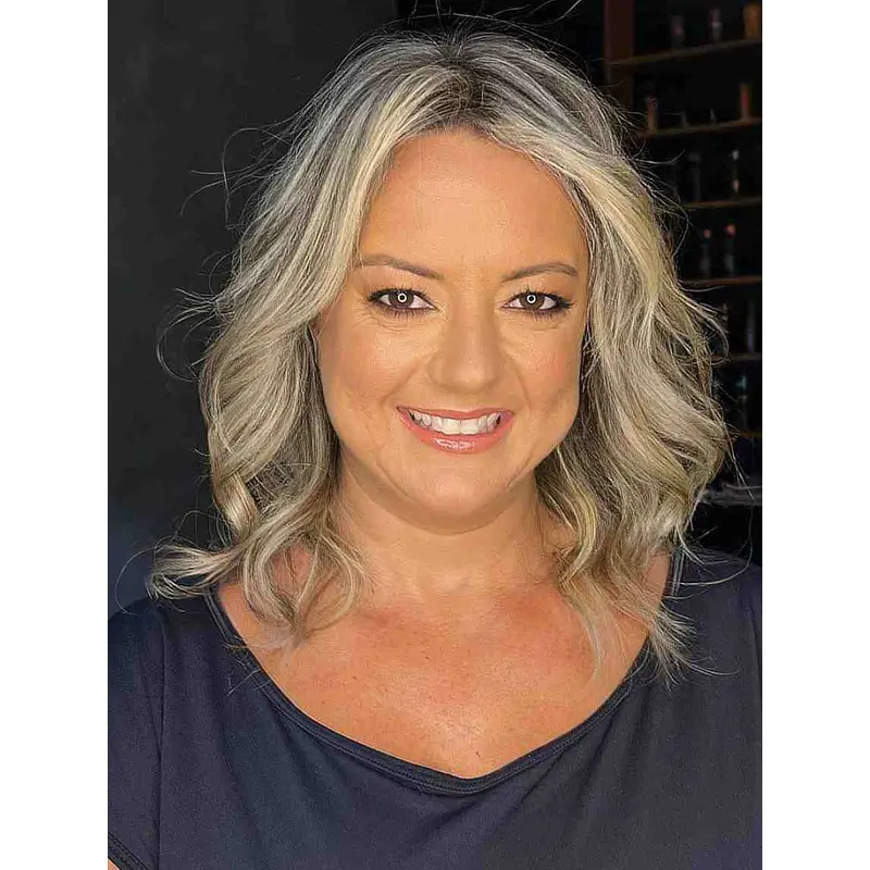 Shoulder Length Wigs Synthetic Wigs Without Bangs Lace Front Wavy Wigs