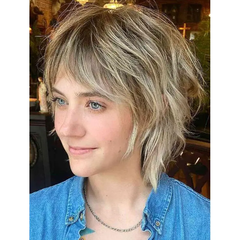 Blonde Bob Wig Synthetic Lace Front Wigs Straight Chin Length Layered Shag Wigs
