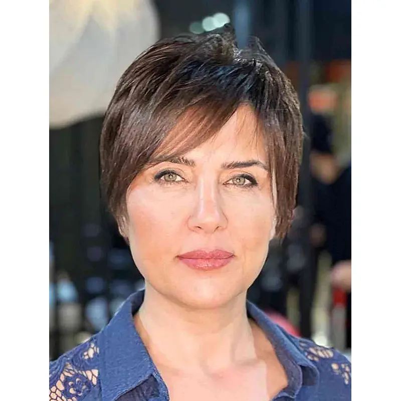 Short Bob Wigs Cropped Brown Lace Front Convenient Pixie Wigs Short Cut Wigs