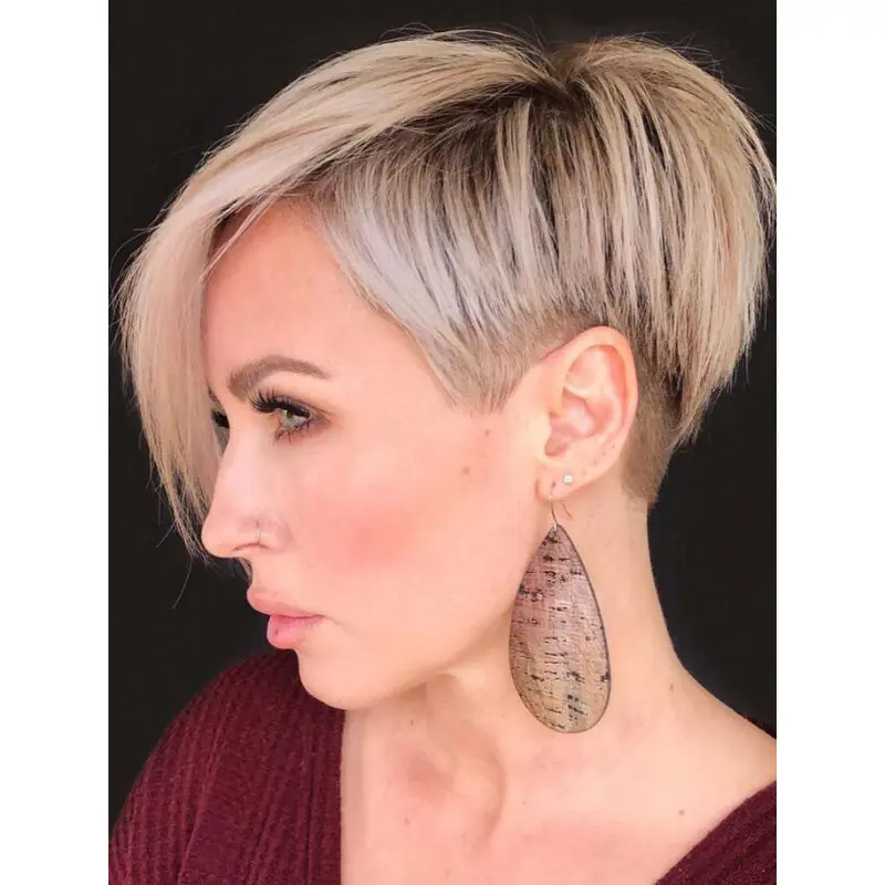 Hot Hair Wigs Straight Lace Front Blonde Side-Swept Bangs Wigs