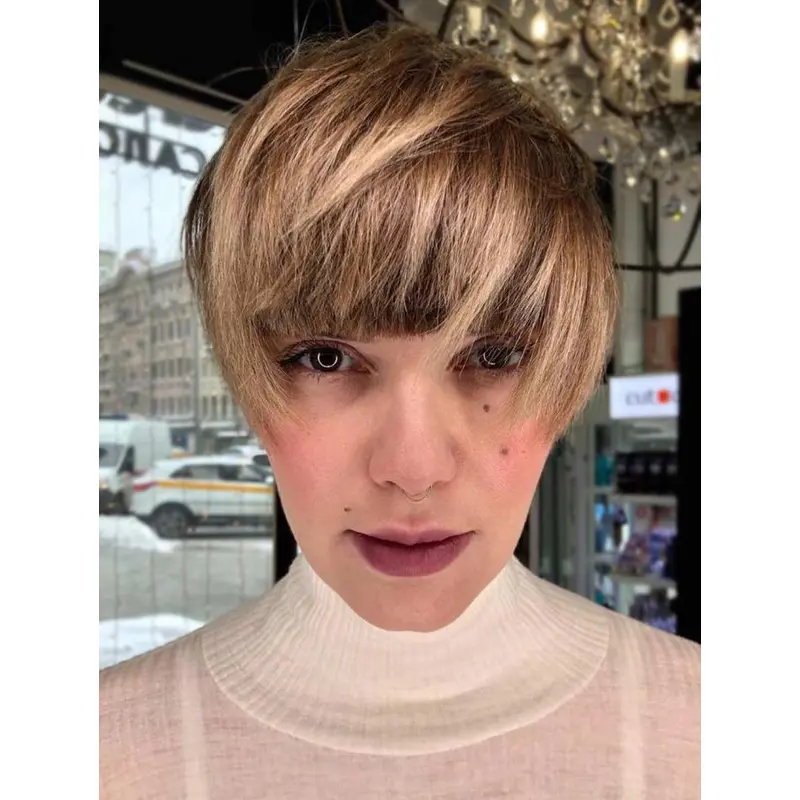 Short Wigs For Women Synthetic Straight Short Blonde Wigs Layered Wigs