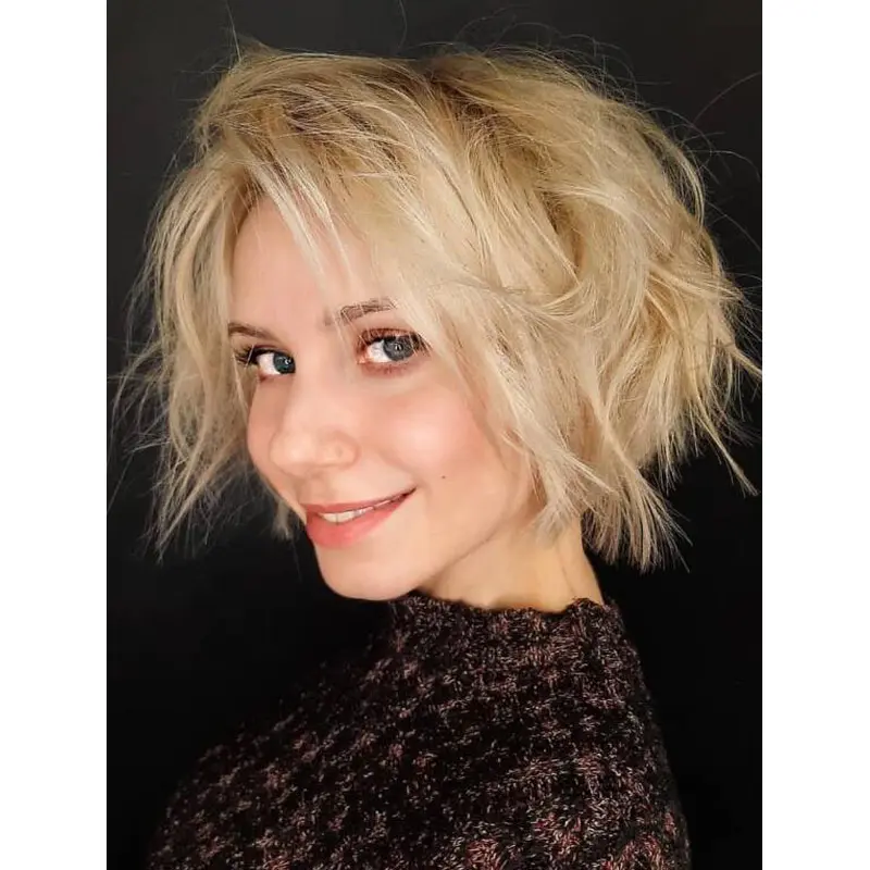 Blonde Bob Wig Synthetic Lace Front Wig Chin Length Wavy Shaggy Layered Wigs