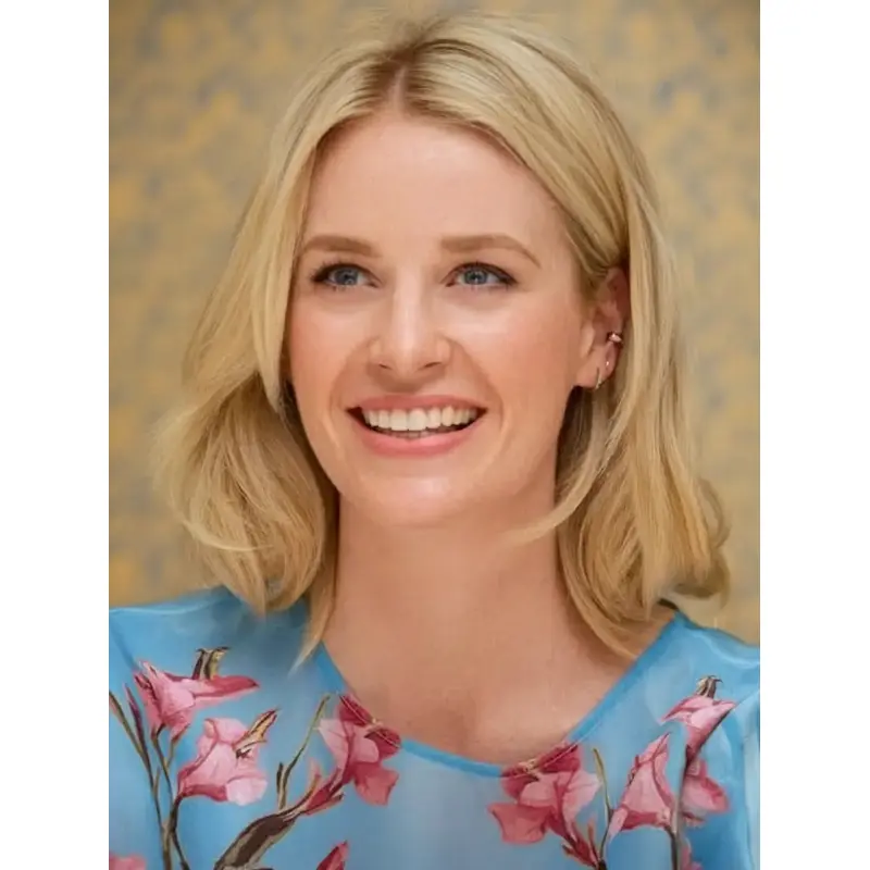 Medium Bob Wigs Layered Blonde 12" Synthetic Wigs