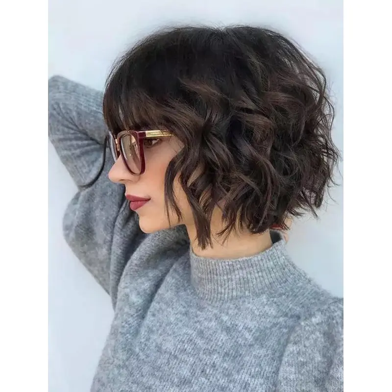 Short Hair Wigs Fashionable Wigs Synthetic Chin Length Wigs