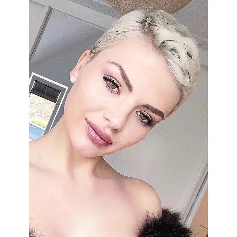 Short Wavy Wigs High Quality Lace Front Blonde Wigs For Women Pixie Wigs