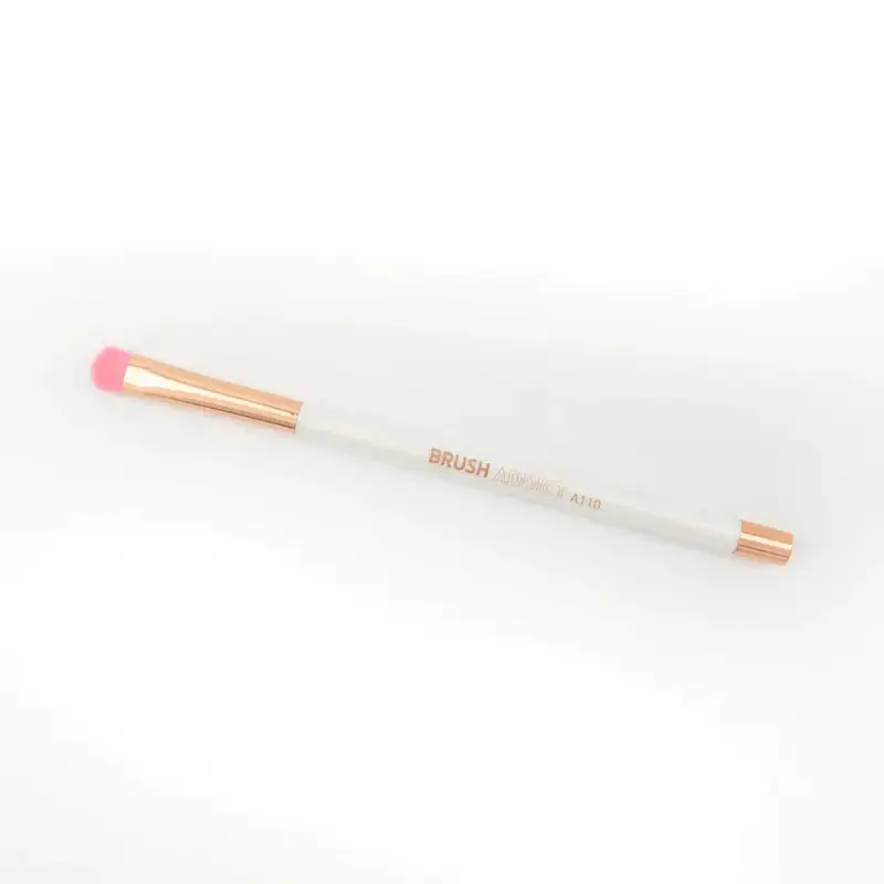 Brush Addict Dense Eyeshadow Brush - A110