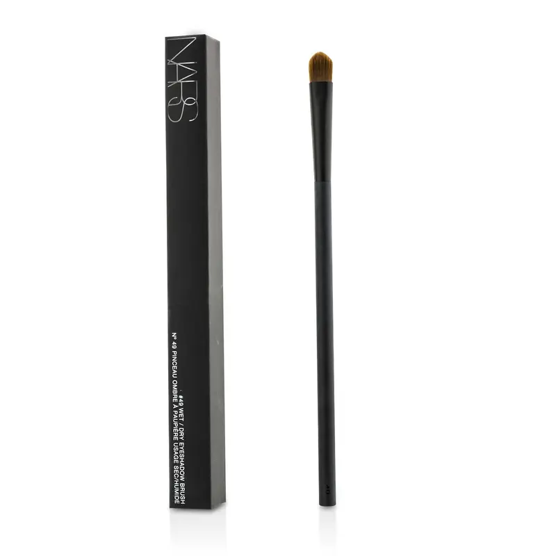 NARS N49 Wet/Dry Eyeshadow Brush